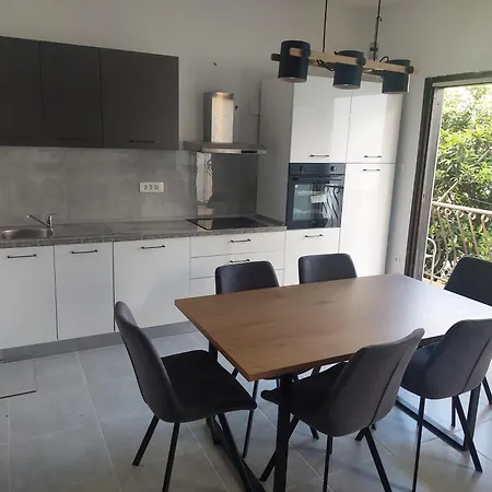Apartment Lili