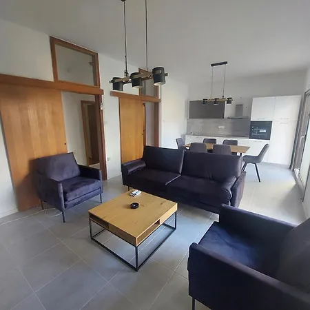 Apartment Lili Podgora