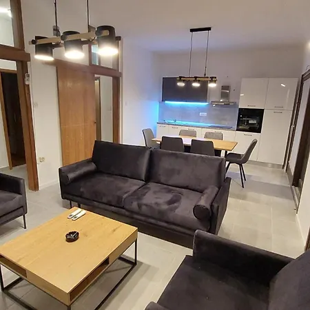 Lili Podgora (Split-Dalmatia)